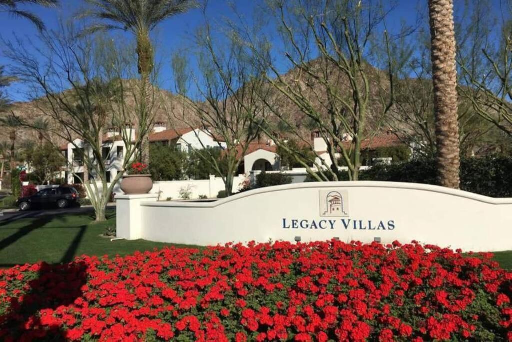 Luxurious Villa With Majestic Mountain View, 12 Pools, Spas, Ground Floor La Quinta Buitenkant foto