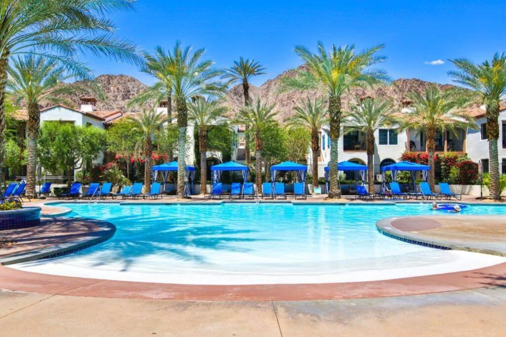 Luxurious Villa With Majestic Mountain View, 12 Pools, Spas, Ground Floor La Quinta Buitenkant foto